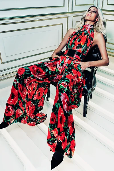 Look 25
